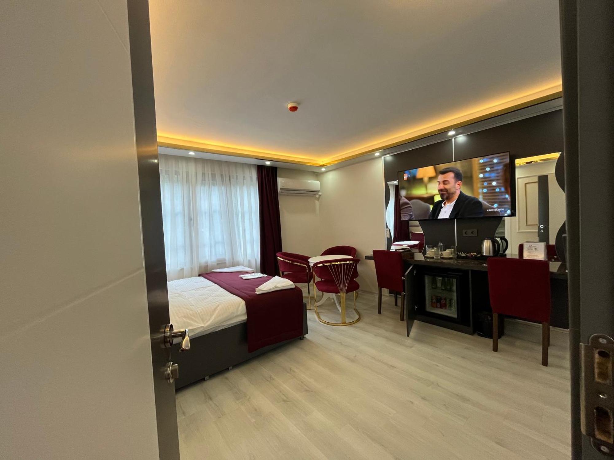 Lale Sultan Hotel Истанбул Екстериор снимка